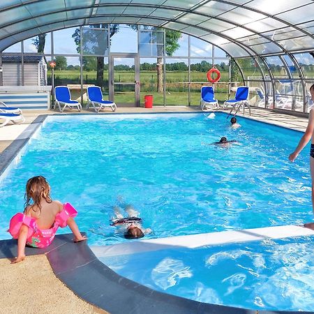 Camping Le Clos De Balleroy מראה חיצוני תמונה