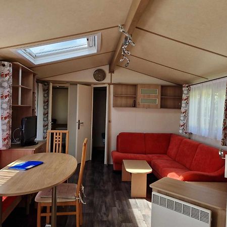 Camping Le Clos De Balleroy מראה חיצוני תמונה